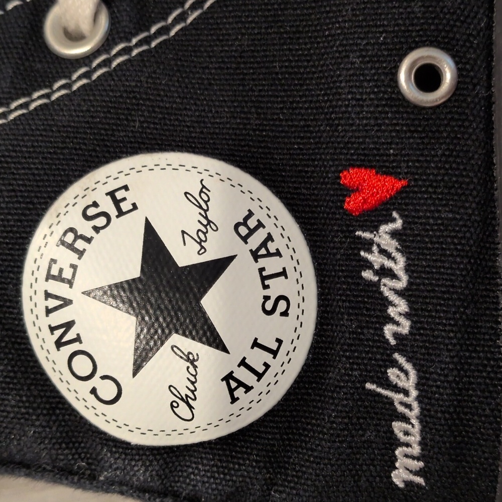 Converse MADE WITH LOVE🤍❤️🩷Black & White High-Tops Valentine's Perf! - Picture 6 of 7